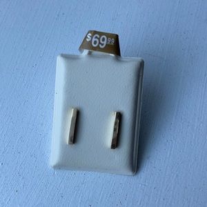 10k Gold Bar Post Earrings